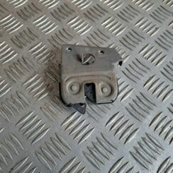 Pārsega slēdzene priekš BMW 525 E60 2004 BLACK