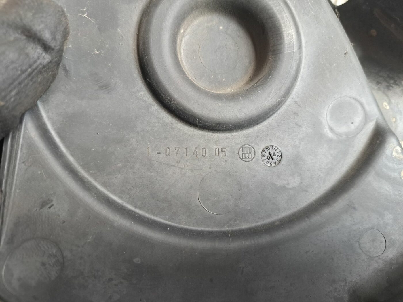 Zobsīksnas aizsargs priekš BMW 525 E60 2004 BLACK