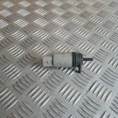 Mazgātāja šķidruma sūknis priekš BMW 525 E60 2004 BLACK