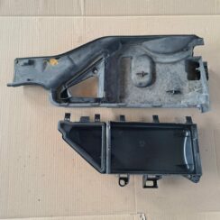 Salona gaisa filtra korpuss priekš BMW 525 E60 2004 BLACK