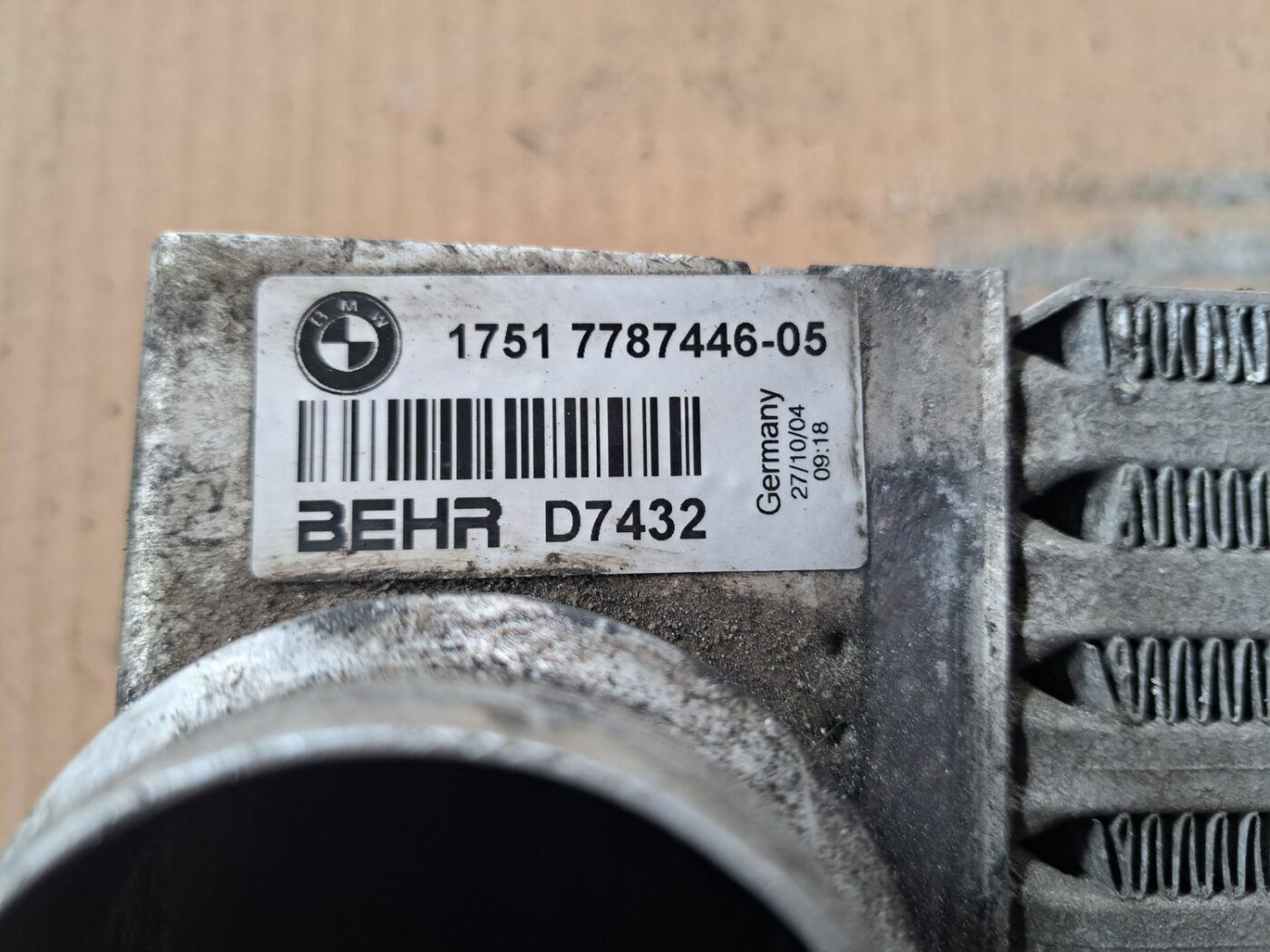 Interkūleris priekš BMW 525 E60 2004 BLACK 3 Interkūleris priekš BMW 525 E60 2004 BLACK