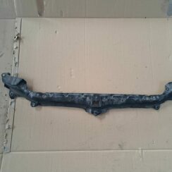 Priekšējā radiatora rāmja augšēja daļa priekš BMW 525 E60 2004 BLACK