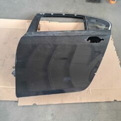 Aizmugurējās kreisās durvis priekš BMW 525 E60 2004 BLACK