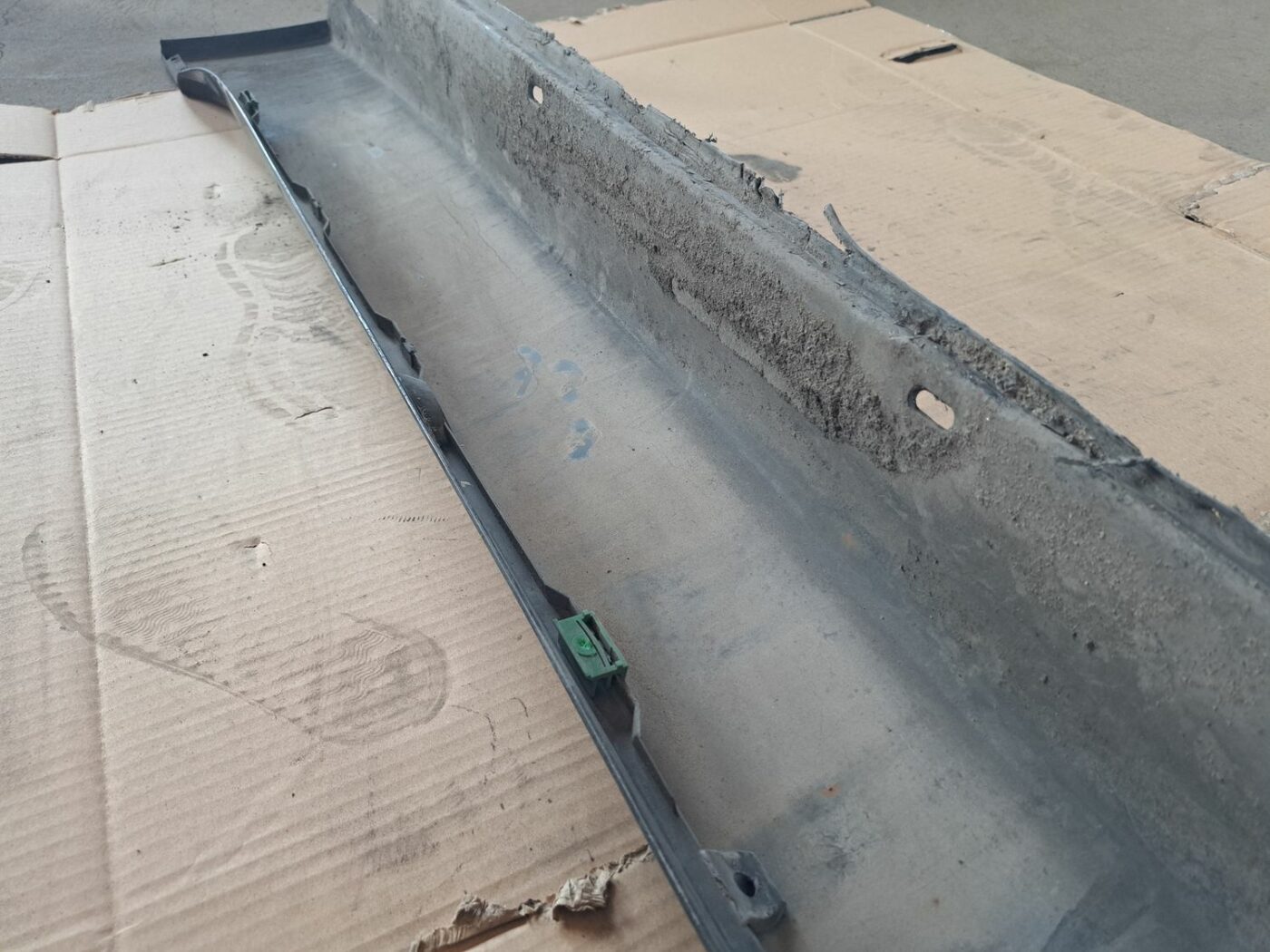 Ārēja sliekšņa laba uzlika priekš BMW 525 E60 2004 BLACK