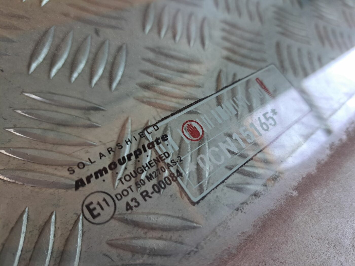 Priekšējo labo durvju stikls priekš BMW 525 E60 2004 BLACK 3 Priekšējo labo durvju stikls priekš BMW 525 E60 2004 BLACK