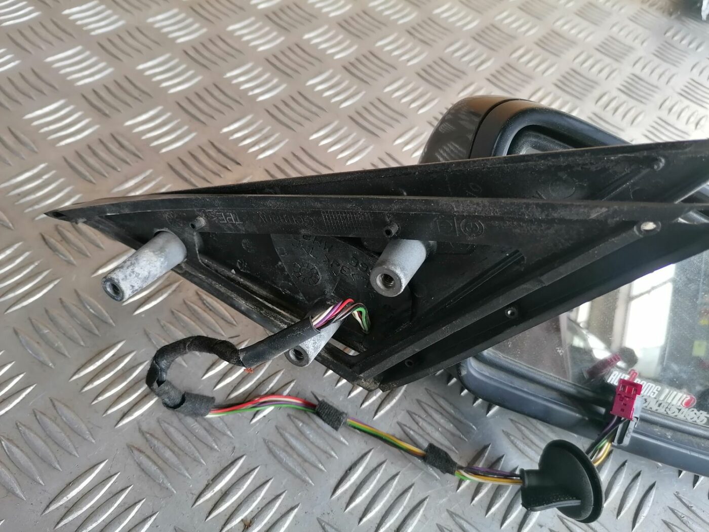 Ārējais spogulis, pa labi priekš BMW 525 E60 2004 BLACK