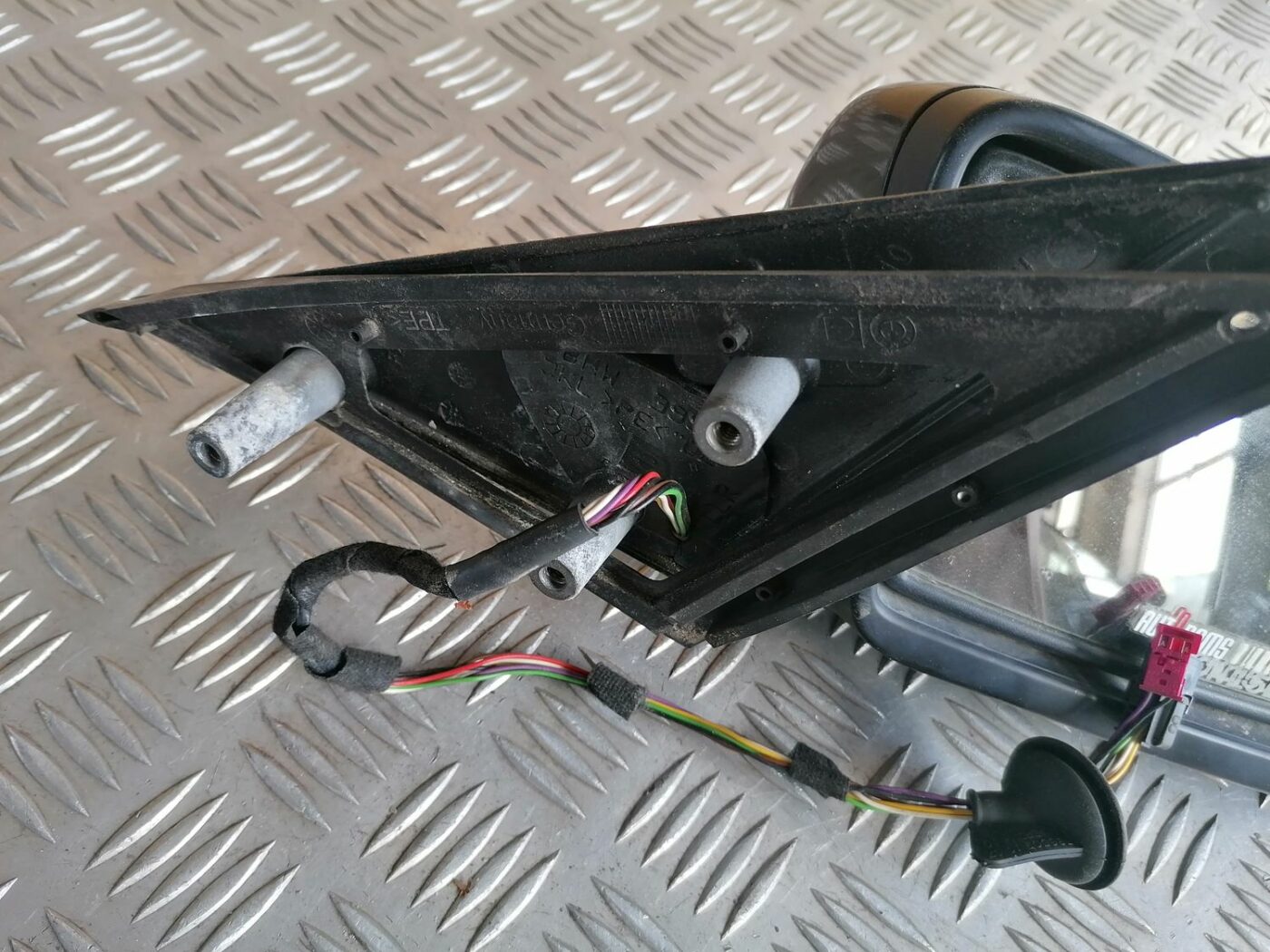 Ārējais spogulis, pa labi priekš BMW 525 E60 2004 BLACK