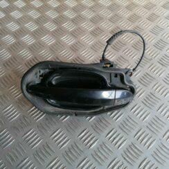 Aizmugurējais kreisais durvju rokturis priekš BMW 525 E60 2004 BLACK