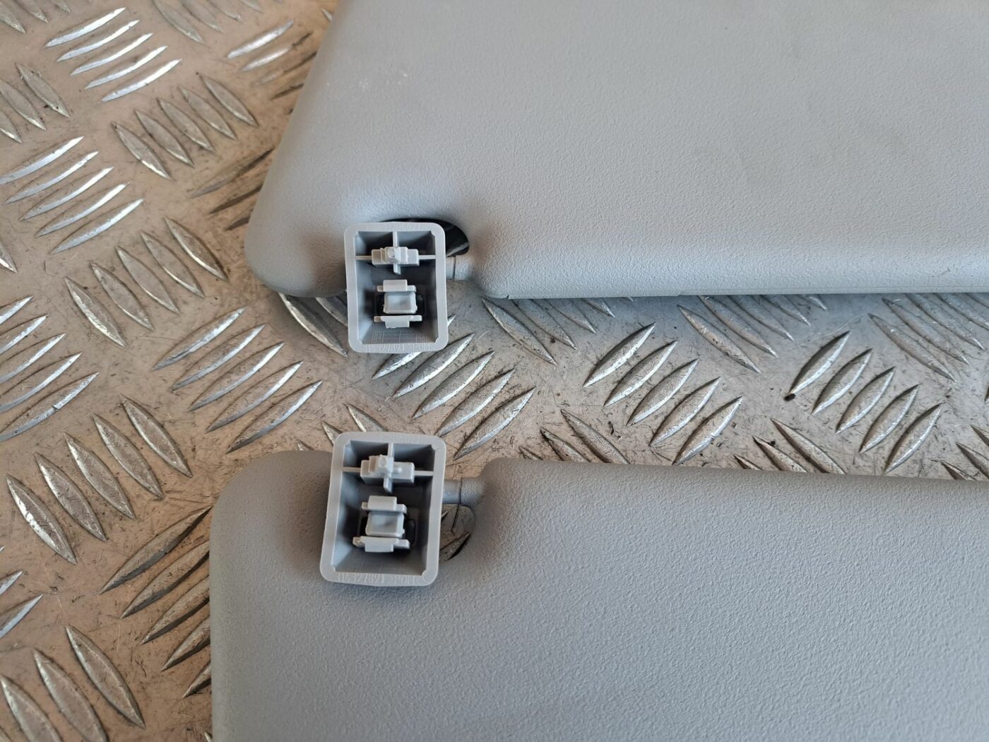 Saules aizsargs priekš OPEL CORSA 2007 3 Saules aizsargs priekš OPEL CORSA 2007