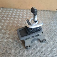 Ātrumu pārslēgšanas slēdzis priekš OPEL CORSA 2007