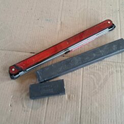 Brīdinājuma trīsstūris priekš OPEL CORSA 2007