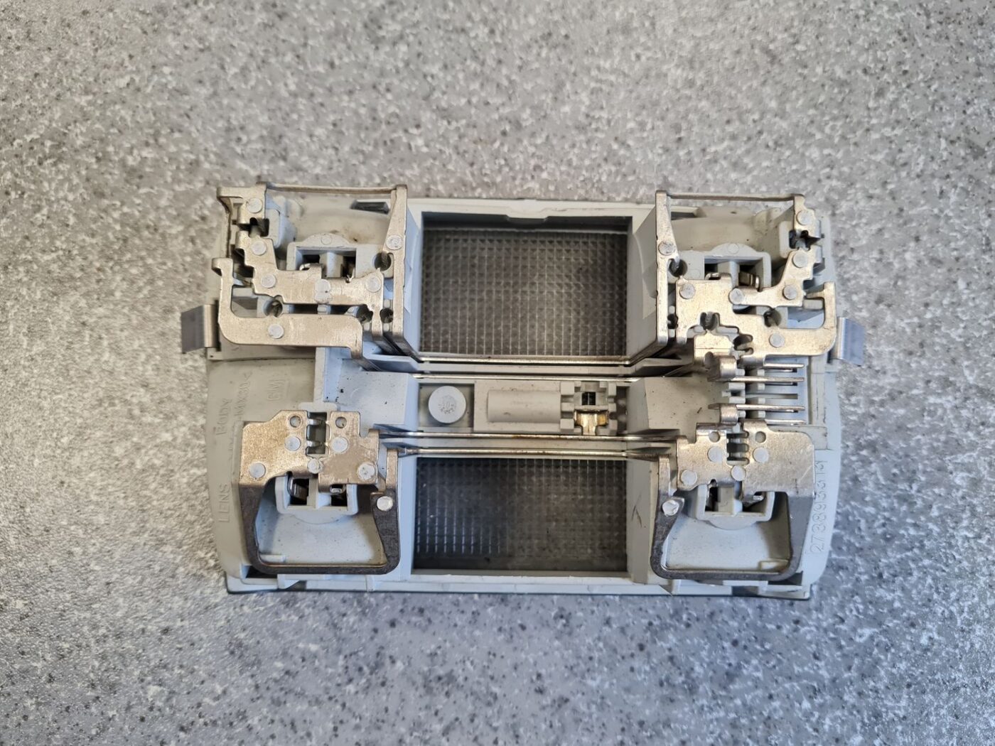 Salona apgaismojuma panelis priekš OPEL MERIVA 2004 6 Salona apgaismojuma panelis priekš OPEL MERIVA 2004