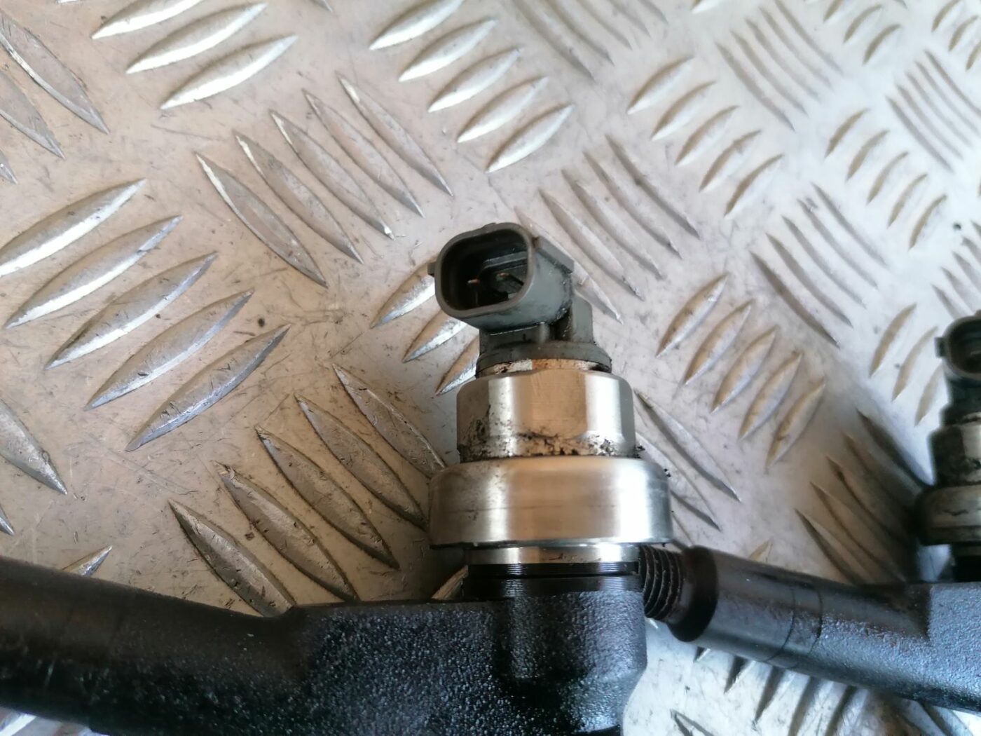 Degvielas smidzinātājs priekš OPEL MERIVA 2004