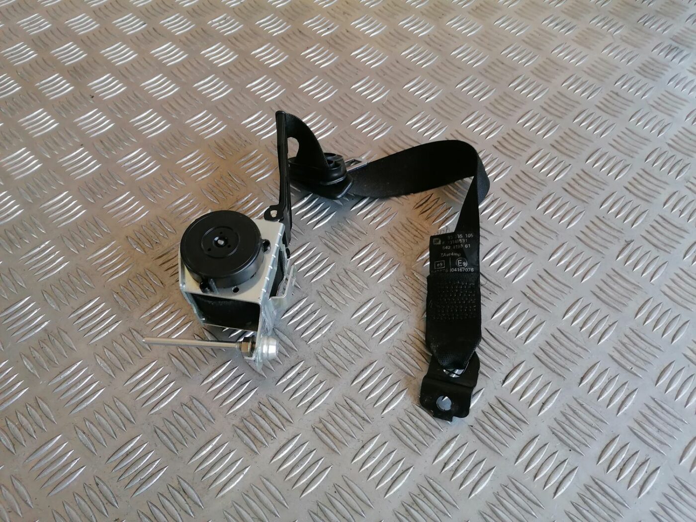 Priekšējā labā drošības josta priekš OPEL MERIVA 2004