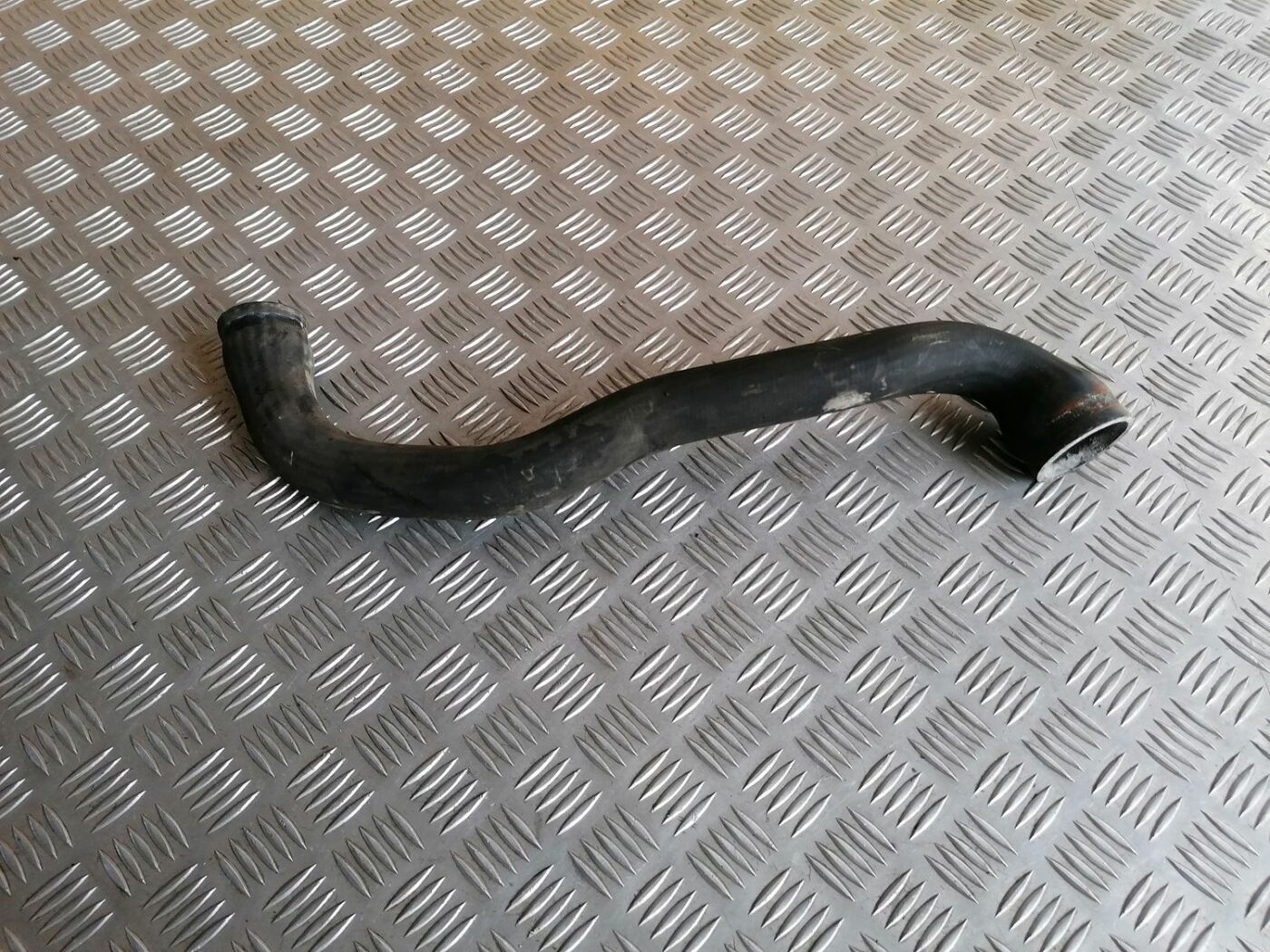 Interkulera caurule priekš OPEL MERIVA 2004