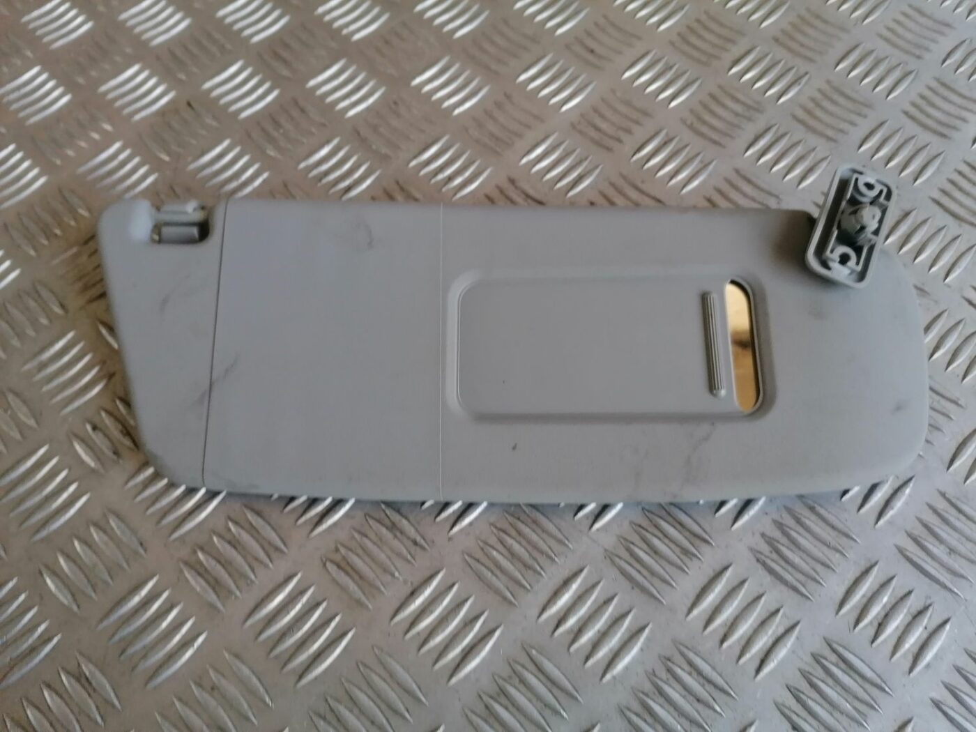 Saules aizsargs priekš OPEL MERIVA 2004