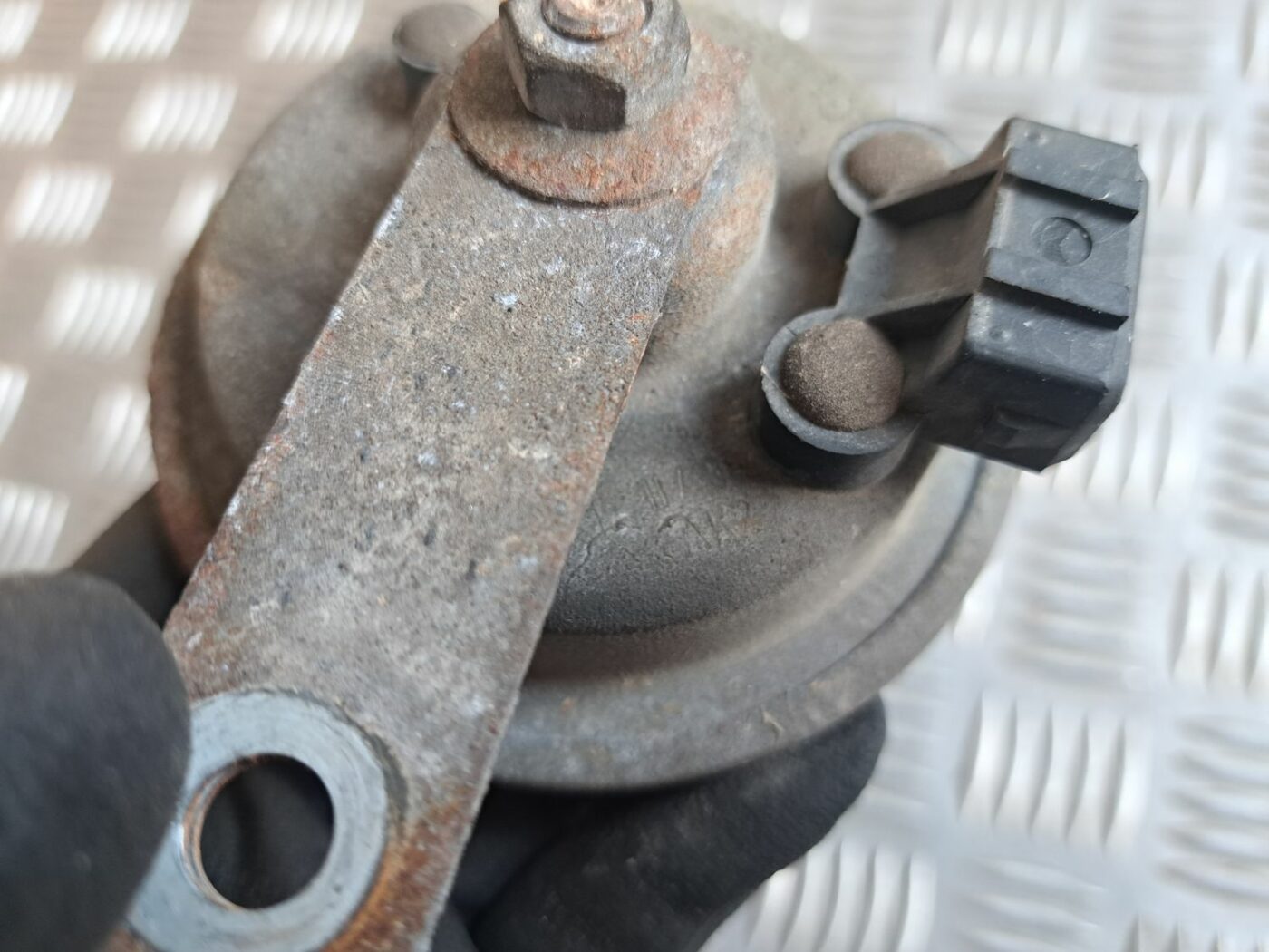 Skaņas signāls priekš VW GOLF IV 1999