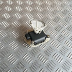 Apsildes sistēmas aktuators priekš AUDI A4 2000 AVANT