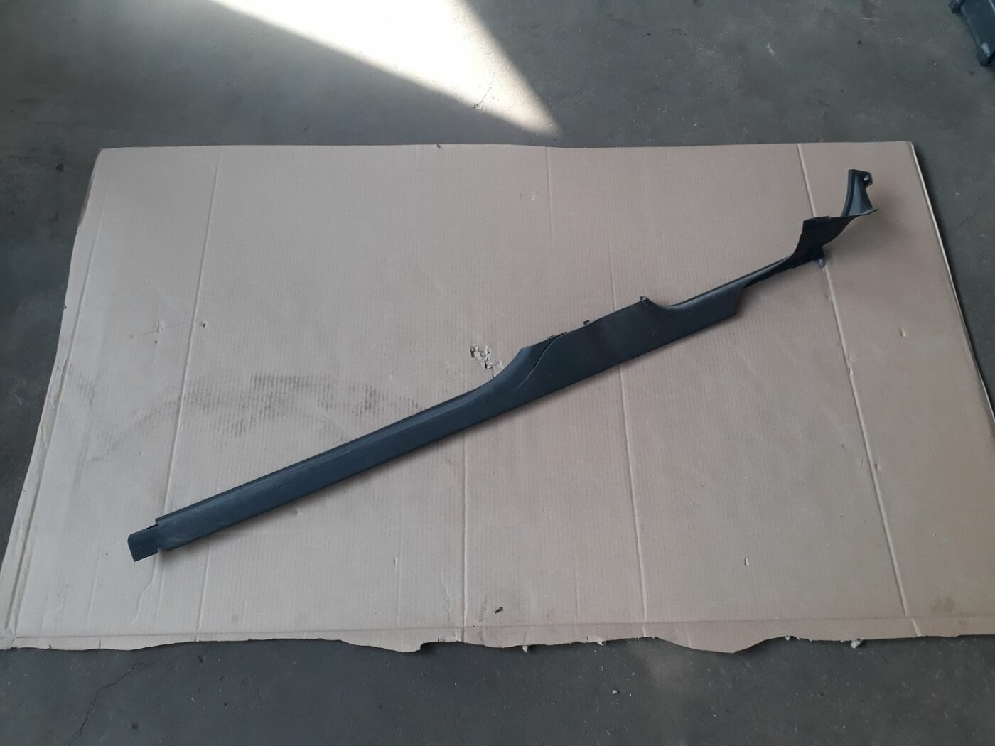 Sliekšņa laba uzlika priekš AUDI A4 2000 AVANT 1 Sliekšņa laba uzlika priekš AUDI A4 2000 AVANT