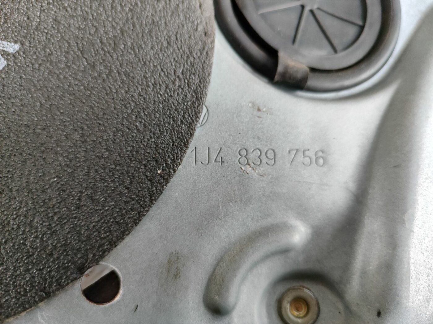 Stikla pacelšanas mehānisma panele priekš VW GOLF IV 1999