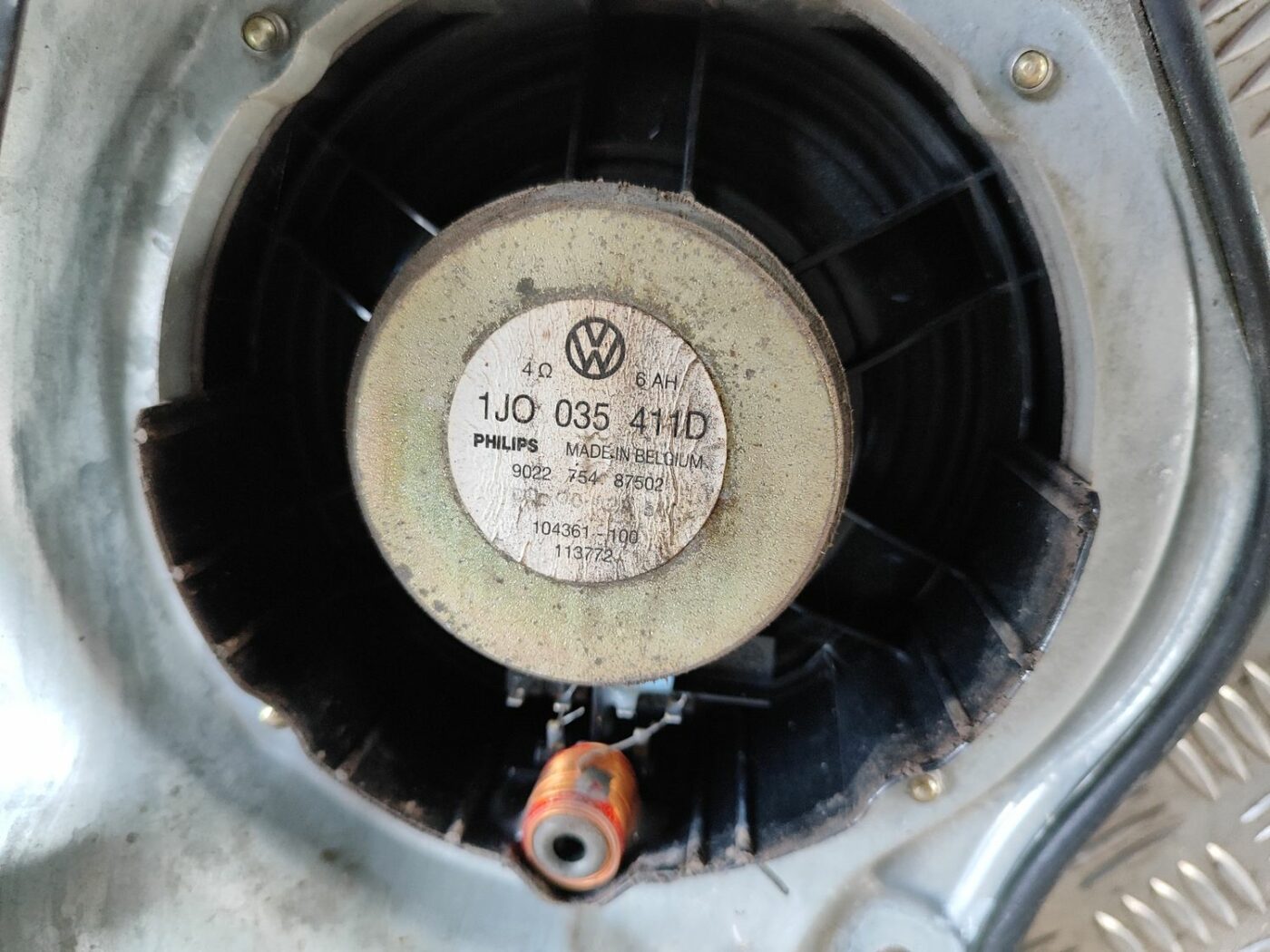 Stikla pacelšanas mehānisma panele priekš VW GOLF IV 1999 3 Stikla pacelšanas mehānisma panele priekš VW GOLF IV 1999