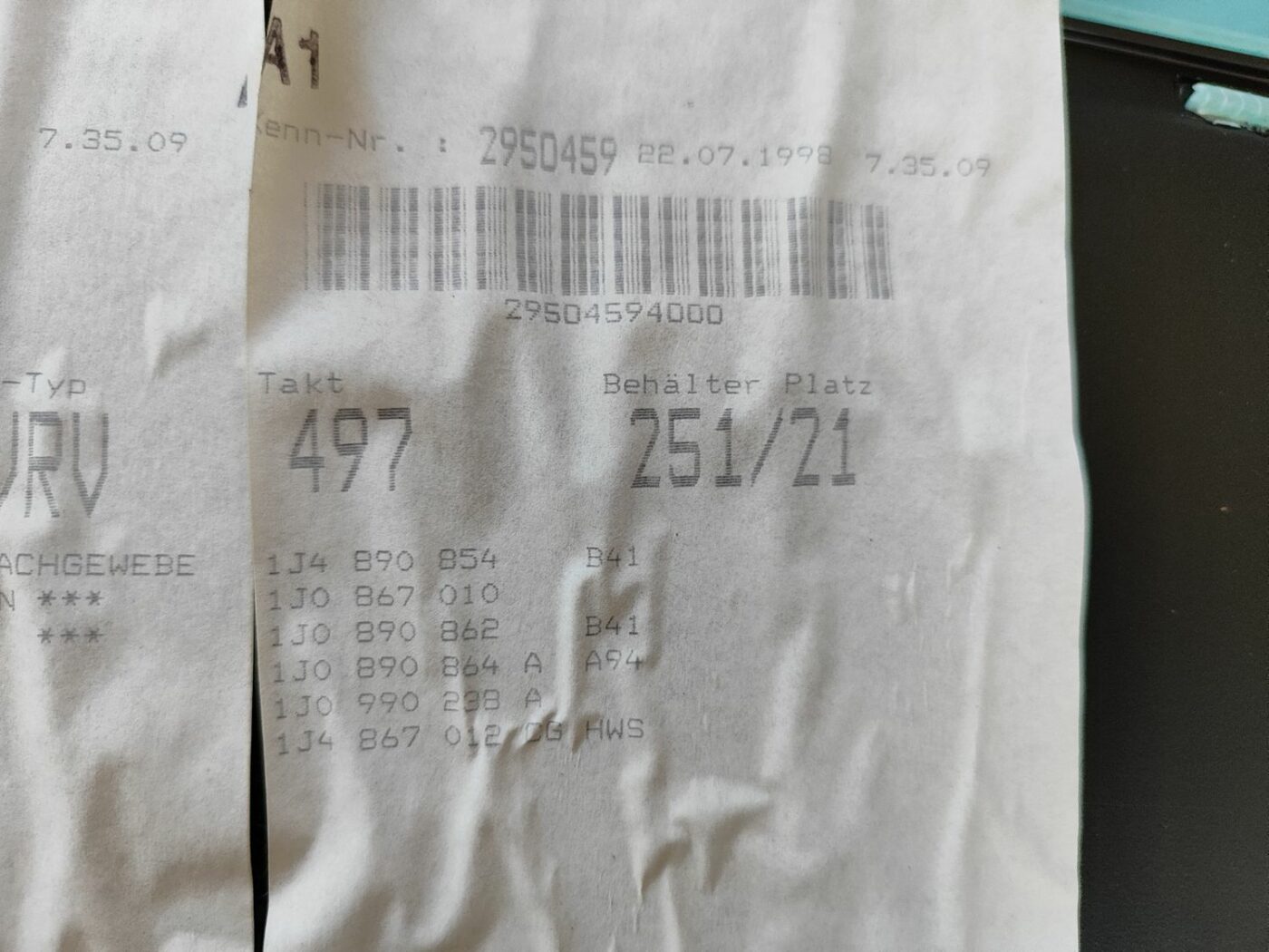 Priekšējo labo durvju apdare priekš VW GOLF IV 1999