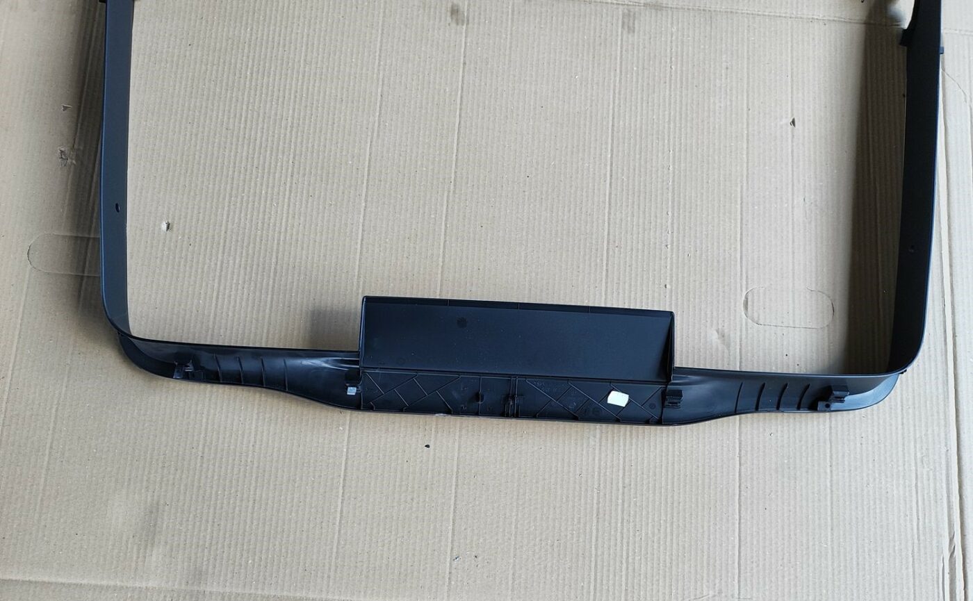 Bagāžnieka vāka apdare priekš SKODA OCTAVIA 2008 4 Bagāžnieka vāka apdare priekš SKODA OCTAVIA 2008