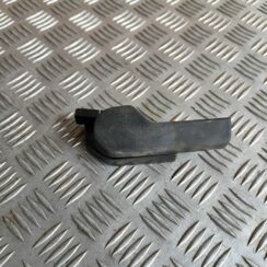 Pārsega atveršanas rokturis salonā priekš SKODA OCTAVIA 2008