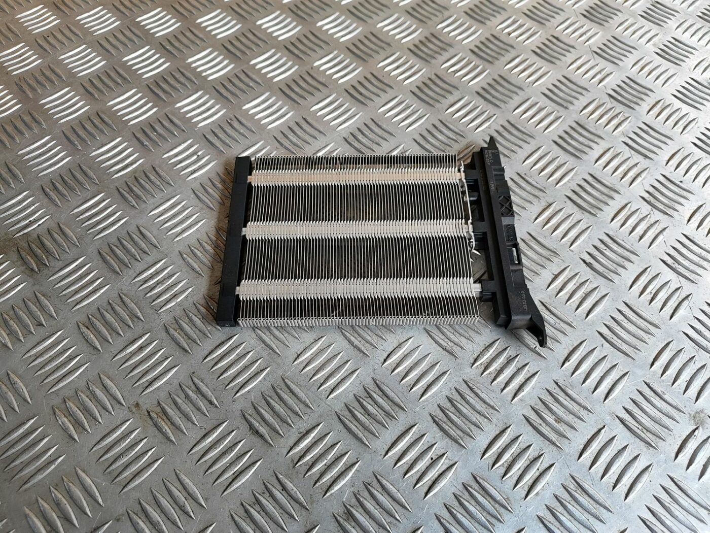 Papildus autonoma elektriskais sildītājs priekš SKODA OCTAVIA 2008