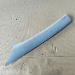 Priekšējas salona statnes apdare priekš SKODA OCTAVIA 2008