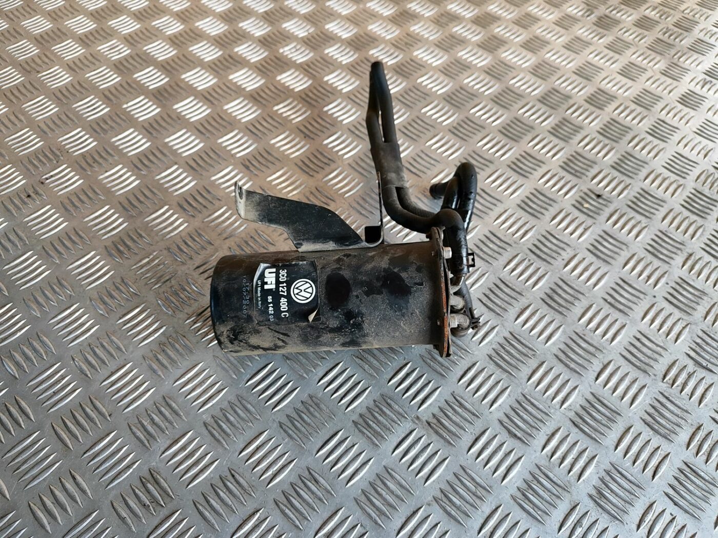 Degvielas filtra korpuss priekš SKODA OCTAVIA 2008