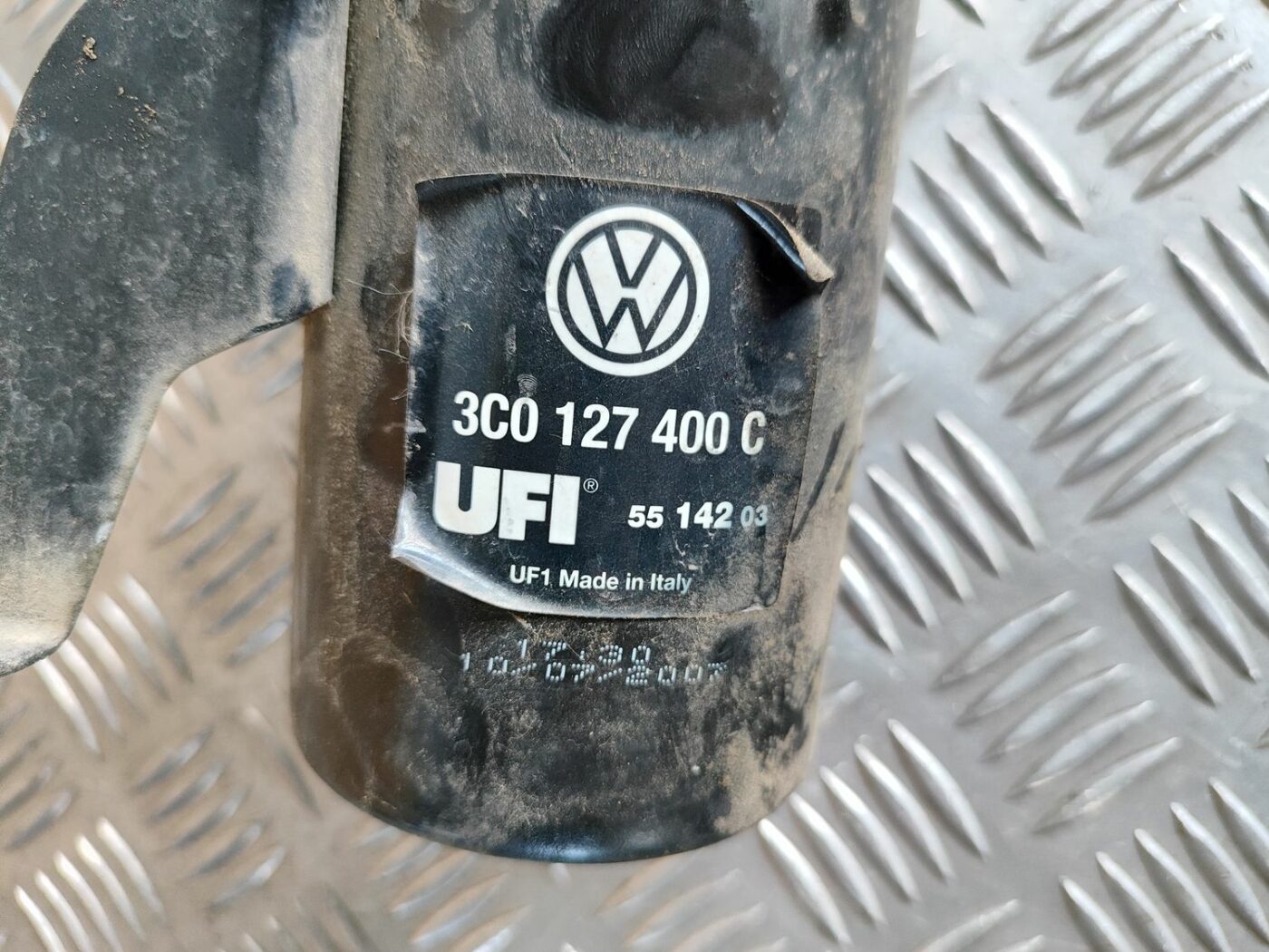 Degvielas filtra korpuss priekš SKODA OCTAVIA 2008