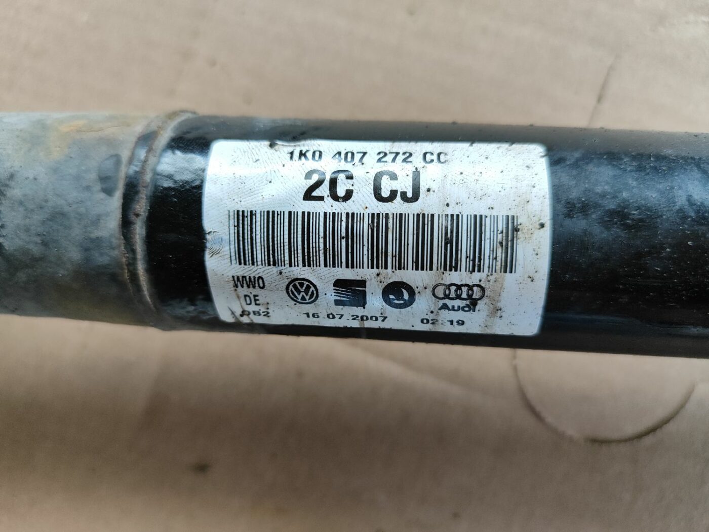 Pusass priekšēja labā priekš SKODA OCTAVIA 2008