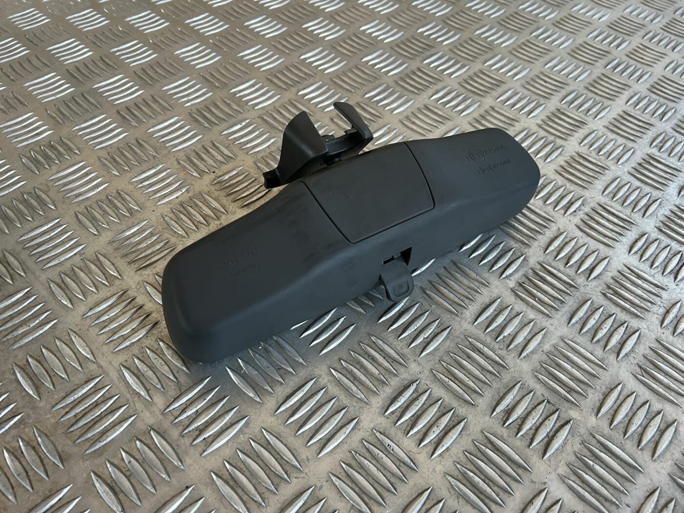 Salona atpakaļskata spogulis priekš VOLVO S60 2007