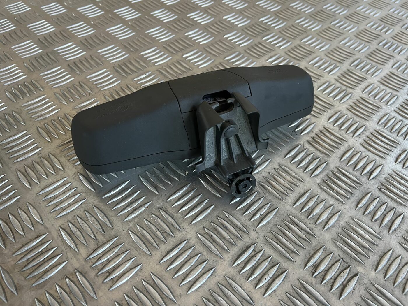 Salona atpakaļskata spogulis priekš VOLVO S60 2007