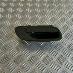 Aizmugurējāis labais durvju rokturis priekš VOLVO S60 2007