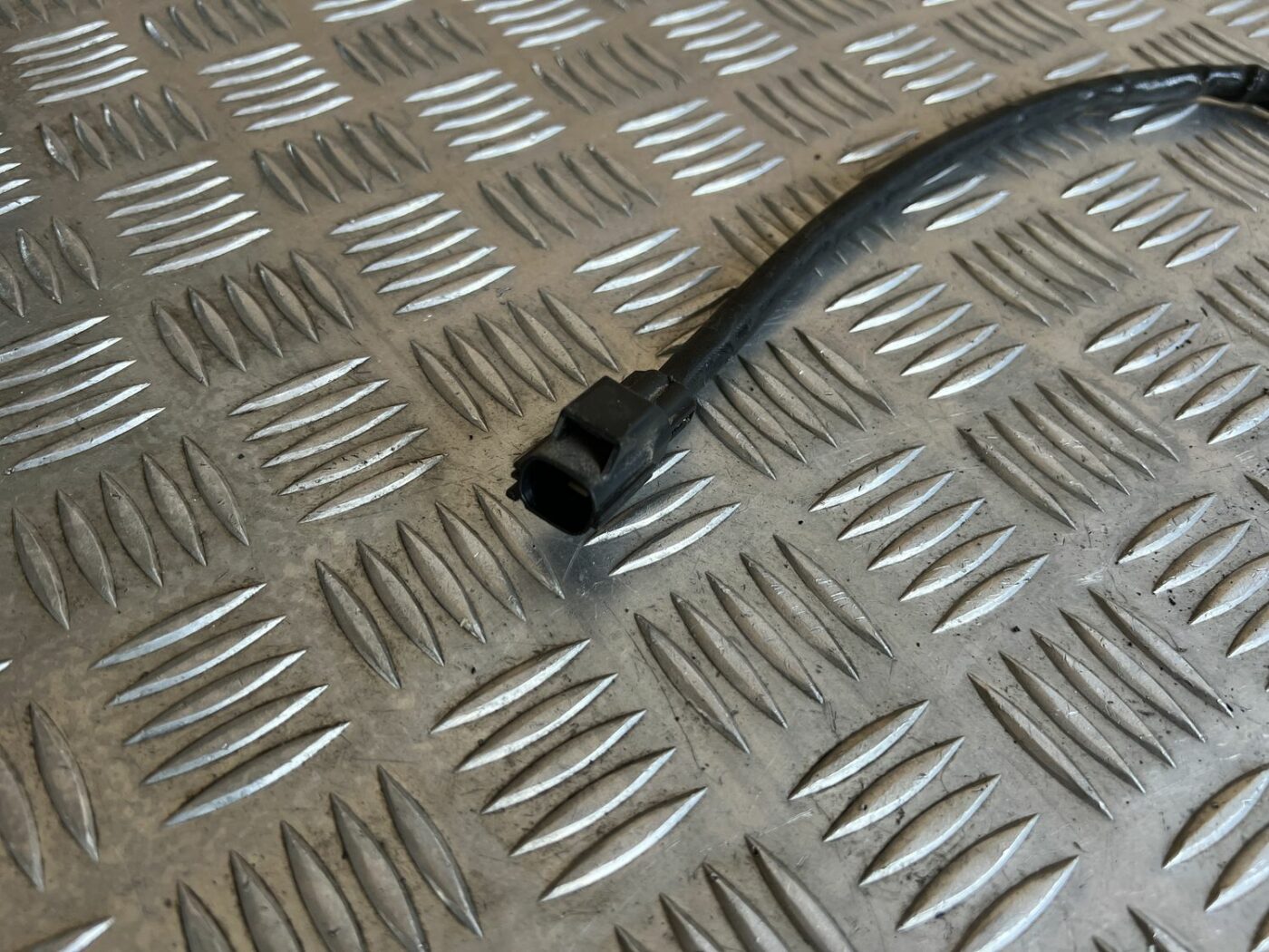 Izplūdes gāzu temperatūras devējs priekš VOLVO S60 2007 5 Izplūdes gāzu temperatūras devējs priekš VOLVO S60 2007