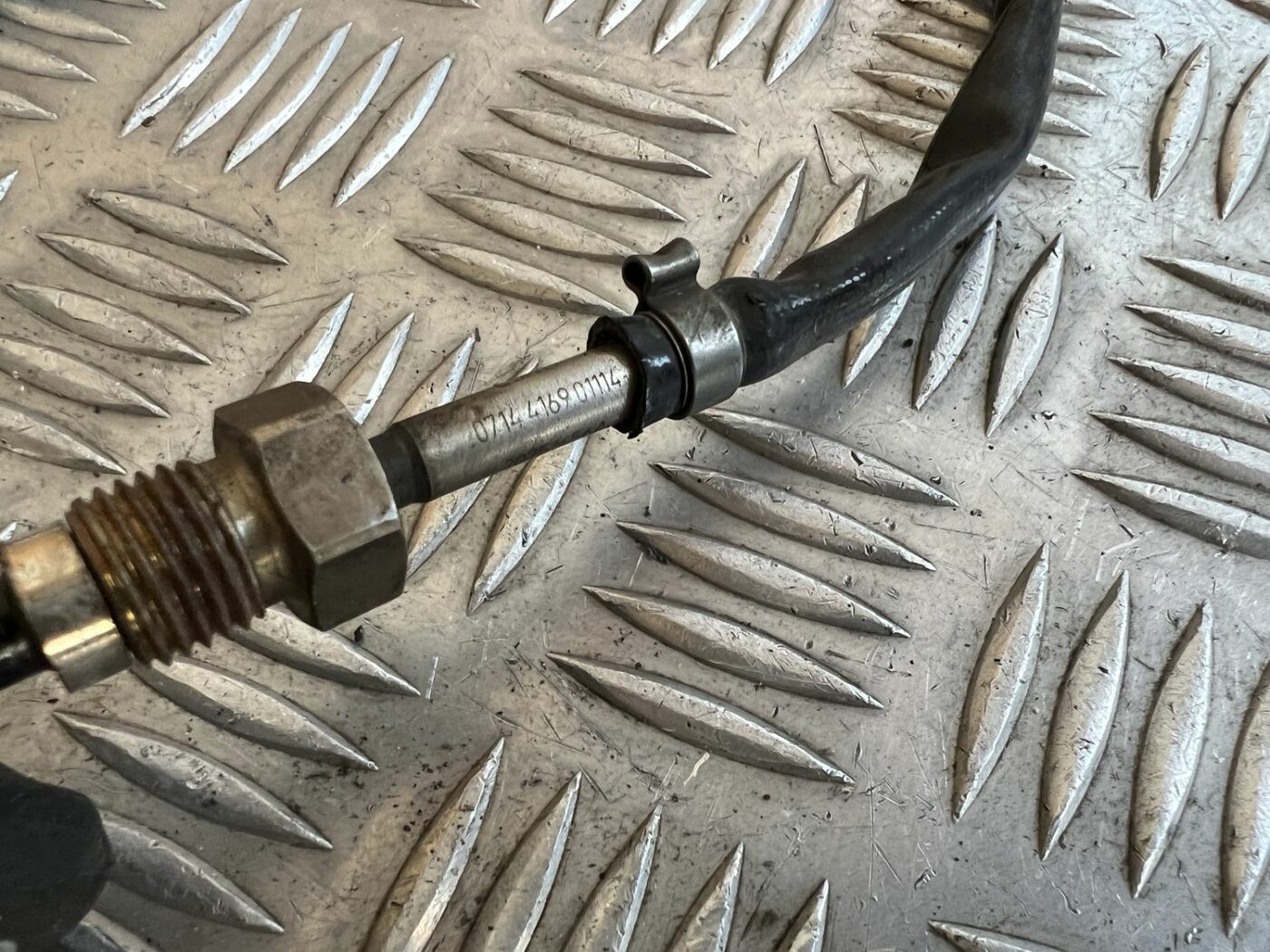 Izplūdes gāzu temperatūras devējs priekš VOLVO S60 2007 4 Izplūdes gāzu temperatūras devējs priekš VOLVO S60 2007