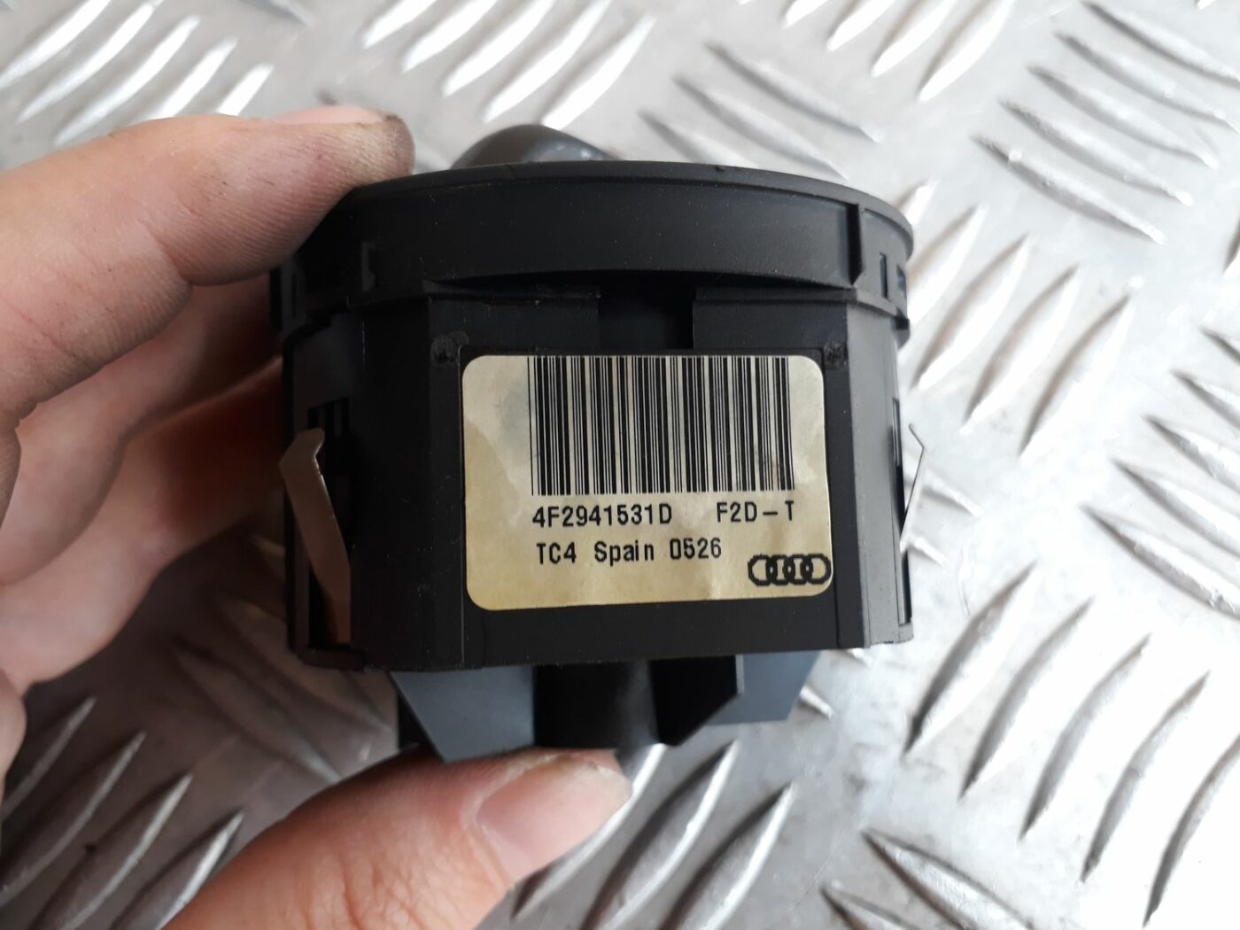 Gaismas slēdzis priekš AUDI A6 AVANT 2006 3 Gaismas slēdzis priekš AUDI A6 AVANT 2006