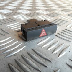 Trauksmes poga priekš AUDI A6 AVANT 2006