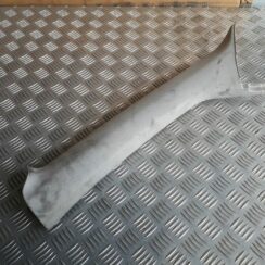 Priekšējas salona statnes apdare priekš AUDI A6 AVANT 2006