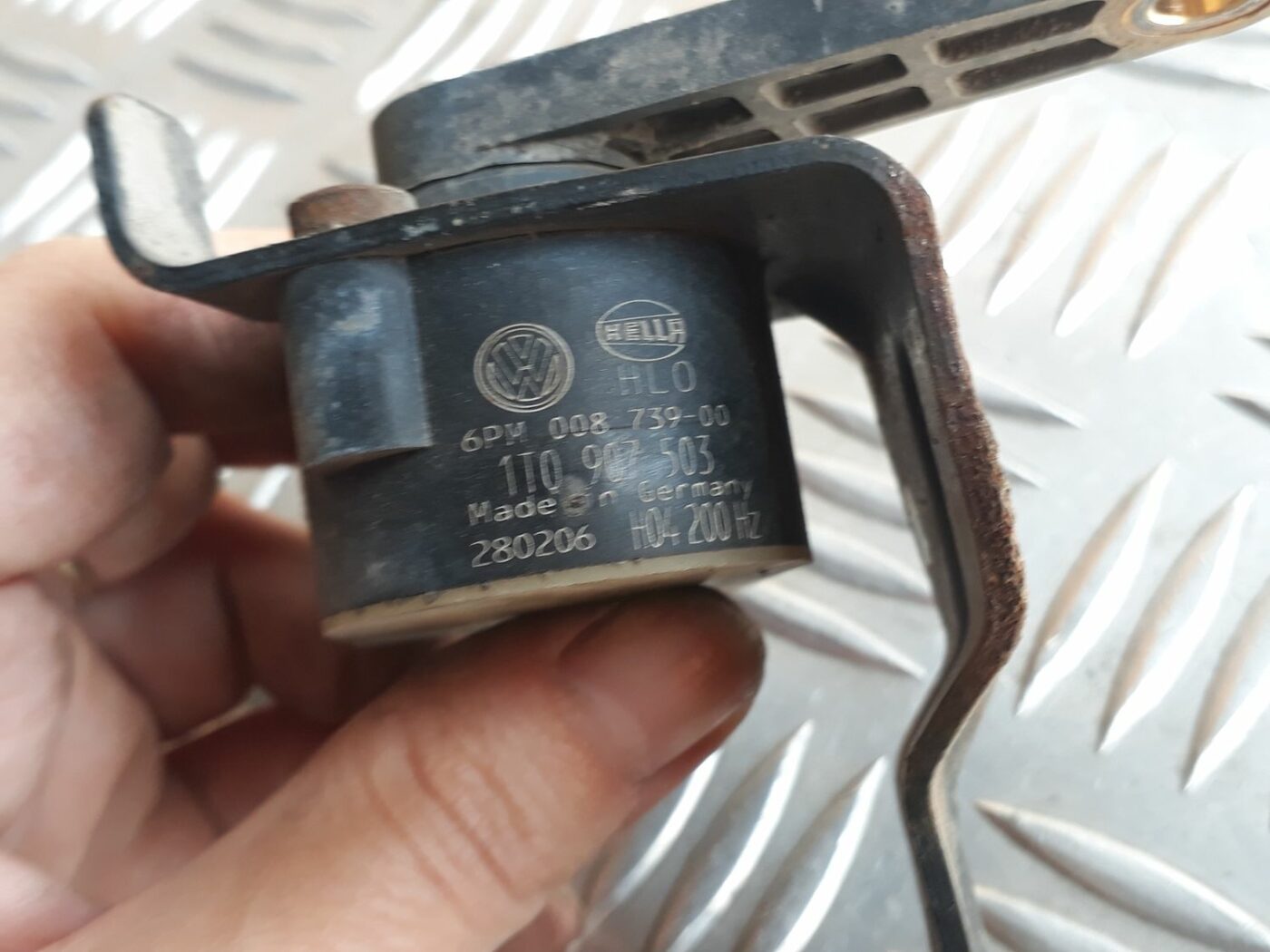 Lukturu diapazona korekcijas sensors, priekšā priekš AUDI A6 AVANT 2006