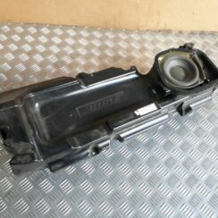 Durvju skaļrunis, apakšā priekš AUDI A6 AVANT 2006