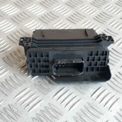 Borta sistēmas vadības bloks priekš AUDI A6 AVANT 2006