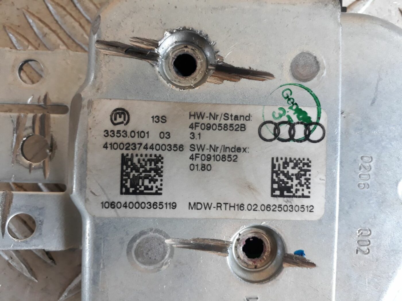 Stūres bloķēšanas modulis priekš AUDI A6 AVANT 2006 4 Stūres bloķēšanas modulis priekš AUDI A6 AVANT 2006