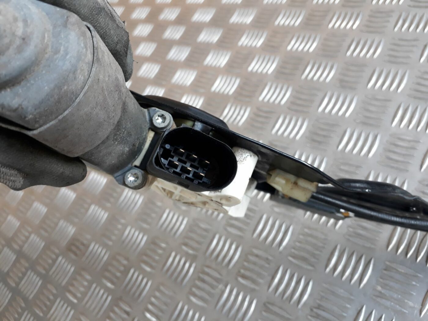 Stikla pacelšanas mehānisms aizmugurējais kreisais priekš BMW 530D E61 2006 TOURING BLUE