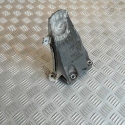 Dzinēja kronšteins priekš BMW 530D E61 2006 TOURING BLUE