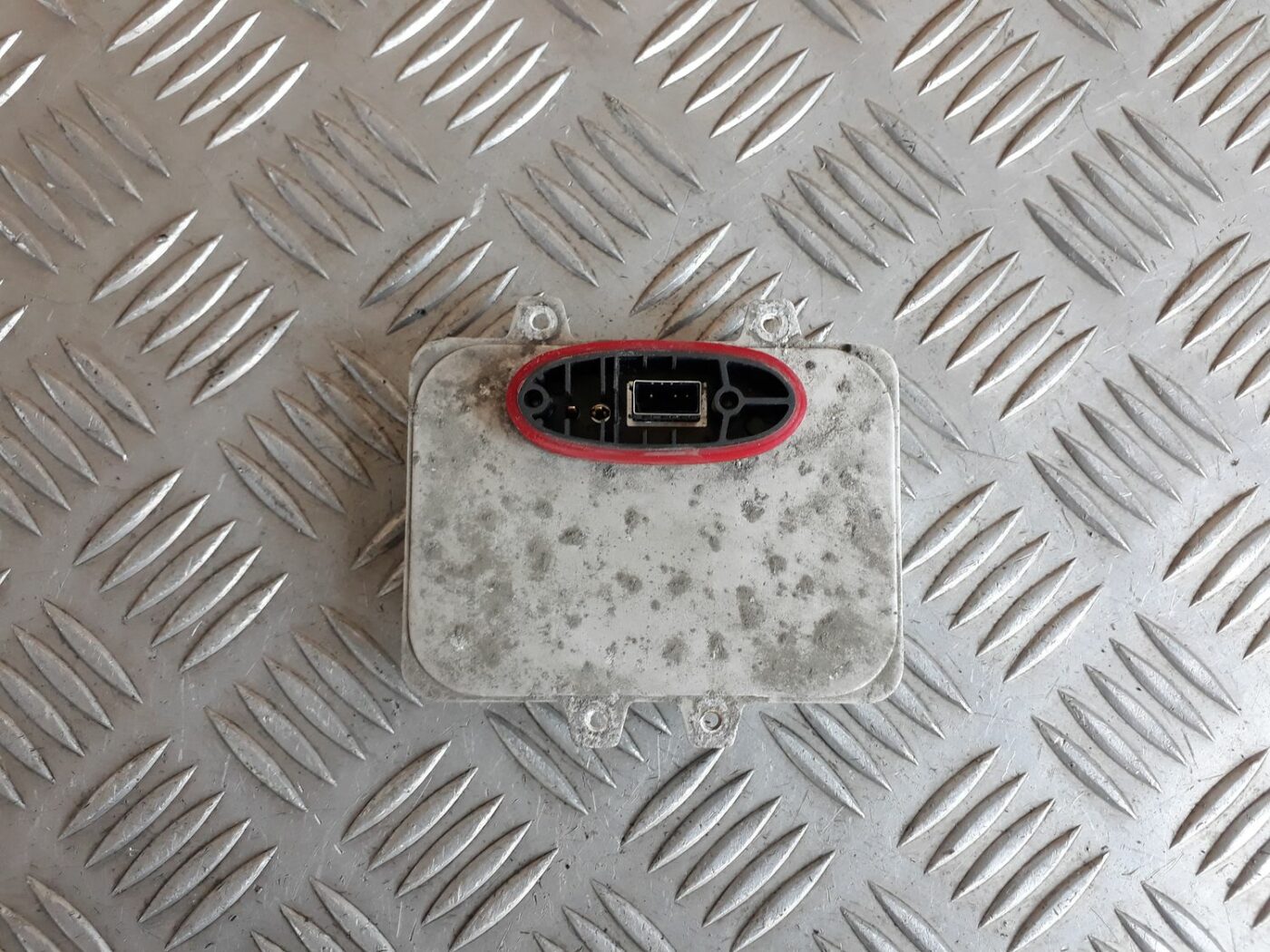 Ksenona vadības bloks priekš BMW 530D E61 2006 TOURING BLUE 2 Ksenona vadības bloks priekš BMW 530D E61 2006 TOURING BLUE