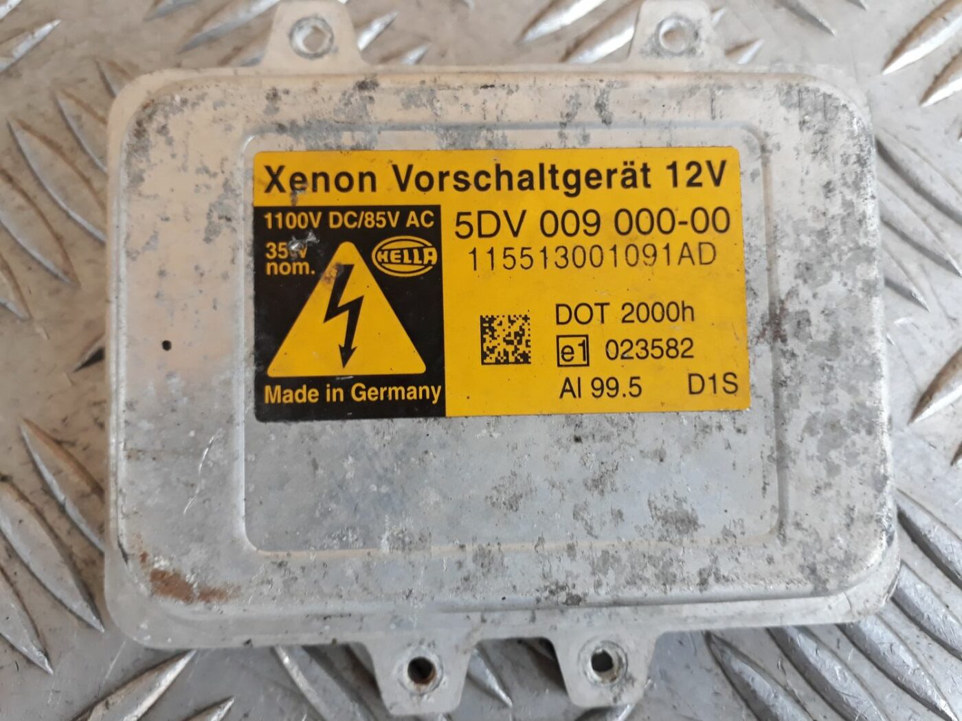 Ksenona vadības bloks priekš BMW 530D E61 2006 TOURING BLUE 3 Ksenona vadības bloks priekš BMW 530D E61 2006 TOURING BLUE