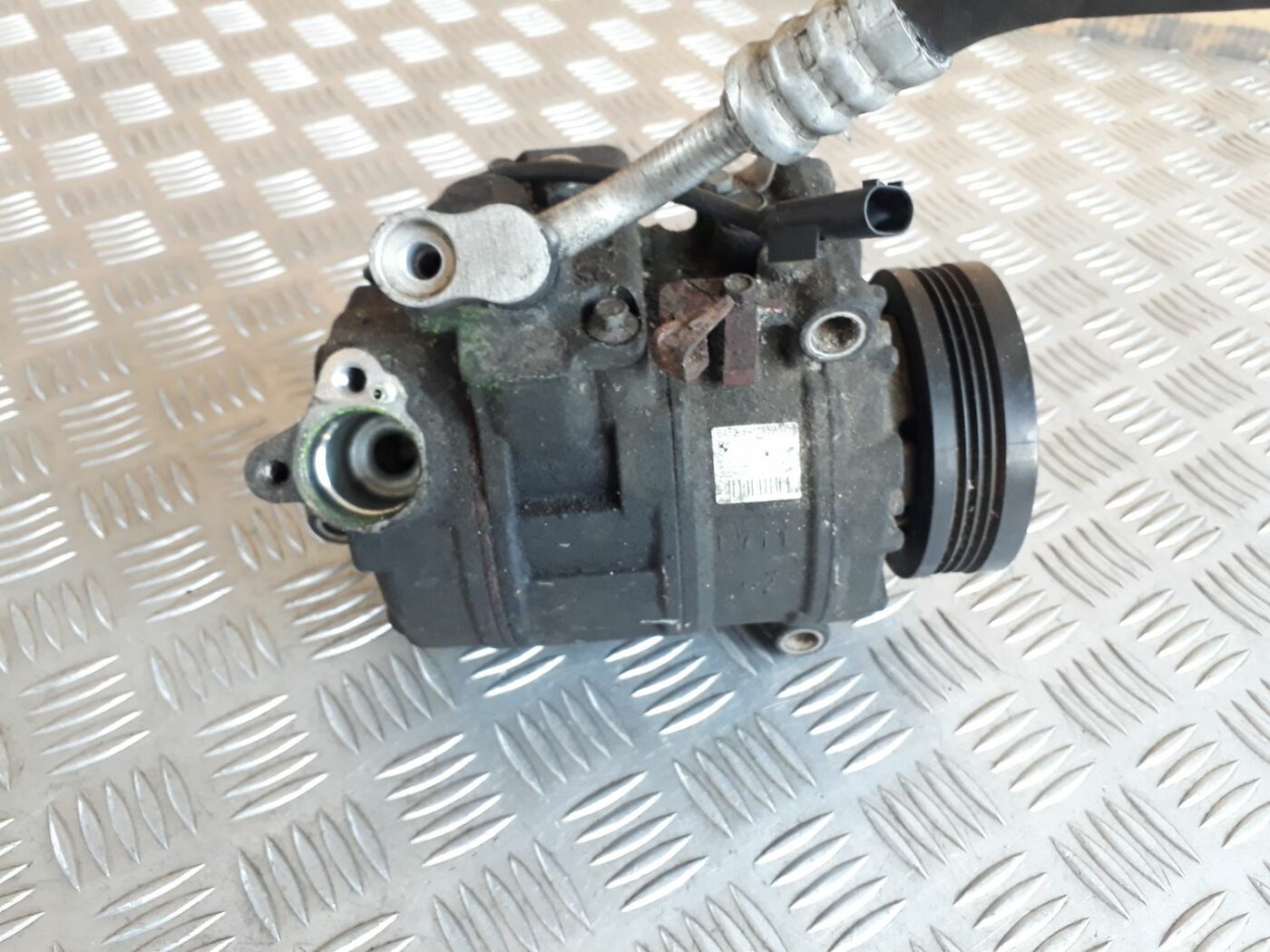 Gaisa kondicioniera kompresors priekš BMW 530D E61 2006 TOURING BLUE 1 Gaisa kondicioniera kompresors priekš BMW 530D E61 2006 TOURING BLUE